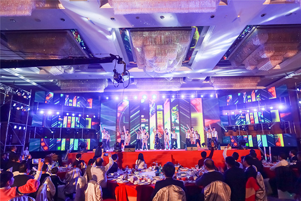 成功的舉辦一場公司年會(huì)策劃包含哪些內(nèi)容？